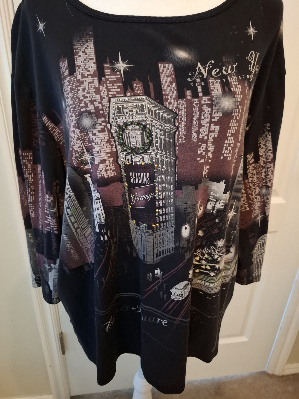 CJ Banks Black Long-Sleeve New York Skyline Graphic Top